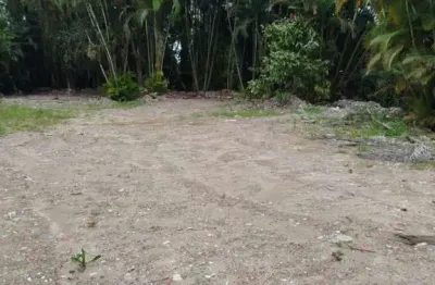 Terreno à venda no Jardim Aguapeú, Itanhaém 