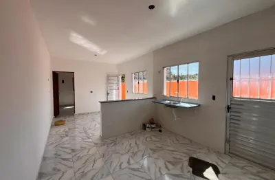 Casa no jardim grandesp, em itanhaem, no litoral sul de são paulo