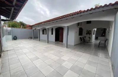 Casa a venda no bopiranga em itanhaém, no litoral sul de são paulo