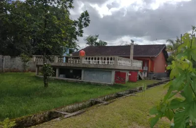 Chácara no jardim aguapeú em itanhaém, litoral sul de são paulo