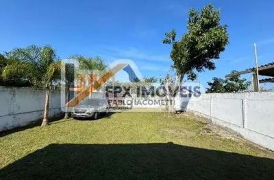 Casa para Venda em Itanhaém, Jardim Fênix, 2 dormitórios, 1 banheiro, 10 vagas
