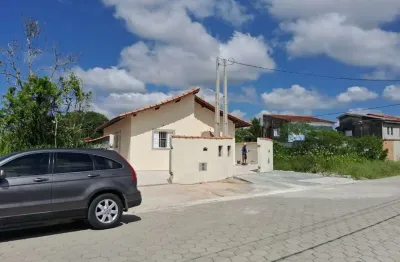 Casa para venda em itanhaém, 2 dormitórios, 1 banheiro, 2 vagas