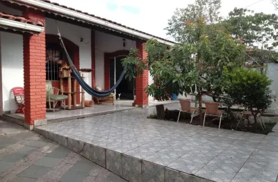 Casa para Venda em Peruíbe, Nova Peruíbe, 2 dormitórios, 1 suíte, 1 banheiro, 3 vagas