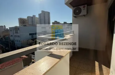 Apartamento com 3 quartos para alugar na Rua Felipe dos Santos, Nossa Senhora da Abadia, Uberaba