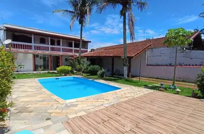 Casa com 3 quartos para alugar na Avenida Padre Anchieta, 3439, Arpoador, Peruíbe