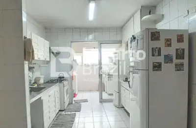 Apartamento com 190 m², 3 quartos sendo 1 suíte à venda no bairro itaim bibi.