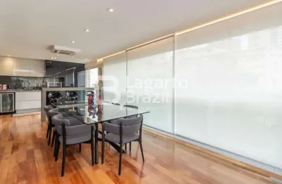 Apartamento com 208 m², 3 quartos sendo 3 suítes à venda no bairro Vila Mariana.