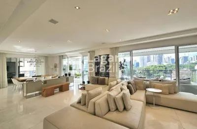 Apartamento com 400 m², 4 dormitórios sendo 4 suítes à venda no bairro moema.