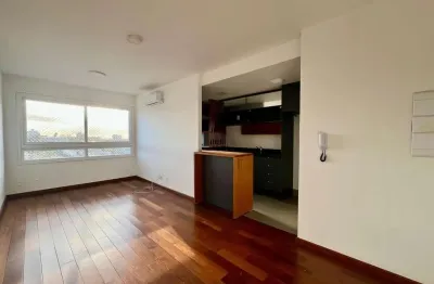 Apartamento com 2 quartos para alugar na Travessa Jaguarão, 60, Higienópolis, Porto Alegre por R$ 4.199