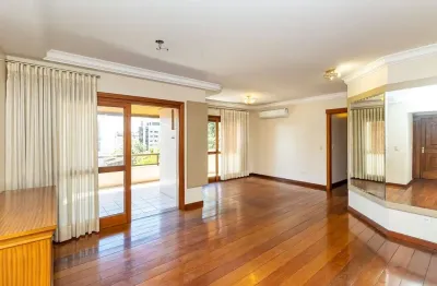 Apartamento com 3 quartos para alugar na Rua Carlos Trein Filho, 775, Bela Vista, Porto Alegre por R$ 7.999