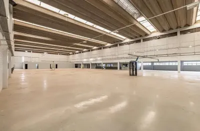 Prédio para alugar na Avenida das Indústrias, 915, Anchieta, Porto Alegre por R$ 150.000