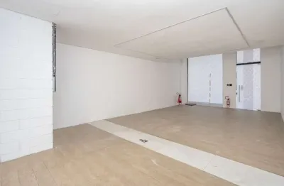 Ponto comercial para alugar na Avenida Ipiranga, 50, Praia de Belas, Porto Alegre por R$ 5.499