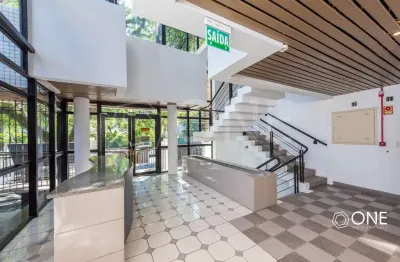 Prédio para alugar na Rua Professor Cristiano Fischer, 34, Petrópolis, Porto Alegre por R$ 22.999