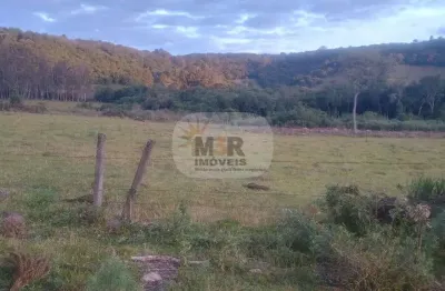 Terreno à venda em Criúva, Caxias do Sul 