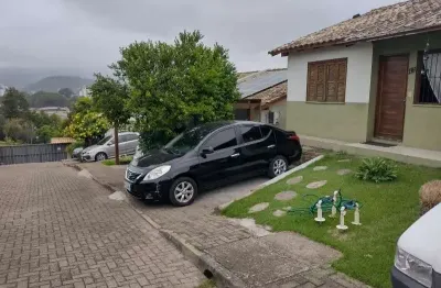 Casa em condomínio fechado com 2 quartos à venda na rua hamburgo, 1380, canudos, novo hamburgo, 56 m2 por r$ 240.000