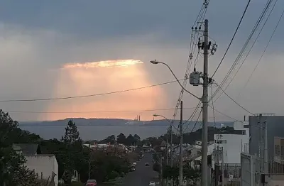 Casa com 2 quartos à venda no espírito santo, porto alegre  por r$ 450.000