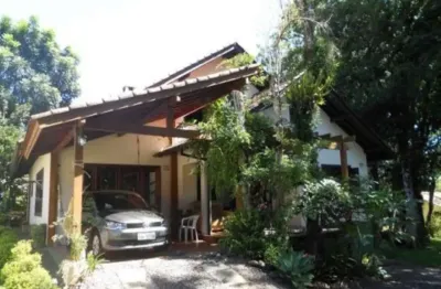 Casa com 3 quartos à venda na rua laranjeiras, 120, piá, nova petrópolis, 178 m2 por r$ 790.000