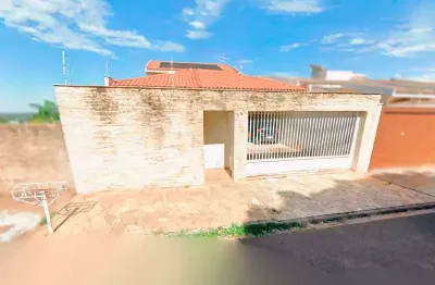 Casa à venda na Rua Marrey Júnior, Jardim Bongiovani, Presidente Prudente