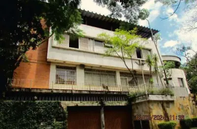 Casa à venda na Rua Petrobrás, Cidade Jardim, São Paulo