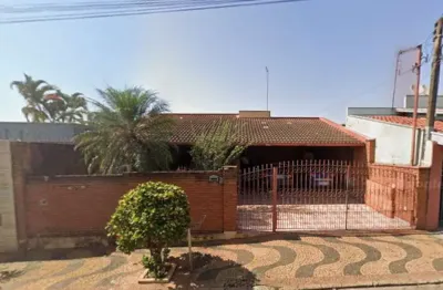 Casa à venda na Rua Doutor Leônidas Castro Mendes, Parque Residencial Itamaraty, Leme
