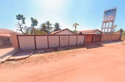 Casa à venda na Av. Carlos Ribeiro, 748 (Lt. 03 Da Qd. 08), Serrinha, Redenção