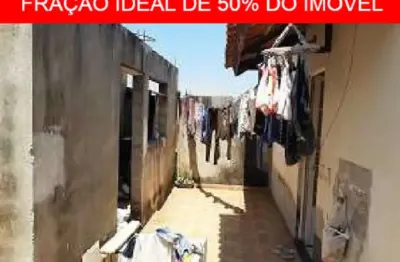 Casa à venda na Rua Valter De Oliveira Nº 750, Jardim Santa Júlia, São José dos Campos