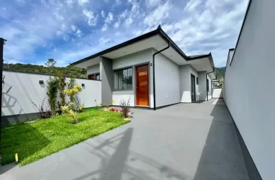 Casa geminada 02 dormitórios sendo 01 suite no bairro nova são josé - sc