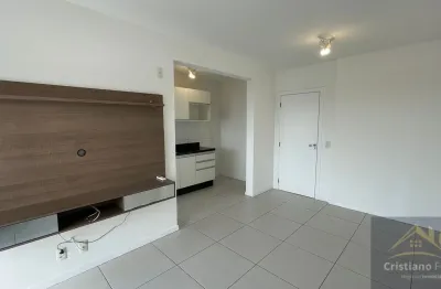 Apartamento com 02 dormitórios sendo 01 suite e com 02 vagas de garagem no bairro areias em são josé-sc