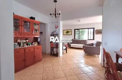 Casa em condomínio fechado com 4 quartos à venda na Taquara, Rio de Janeiro , 221 m2 por R$ 700.000