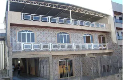 Casa com 2 quartos à venda na Rua Antônio Marinho Saraiva, 186, Cascatinha, Juiz de Fora