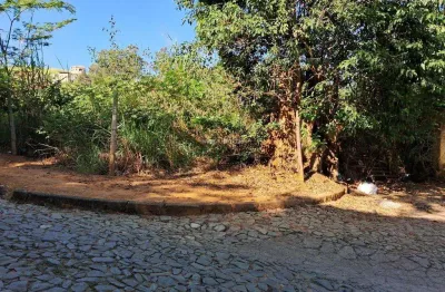 Terreno à venda na Rua Floriano Peixoto, Centro, Bicas