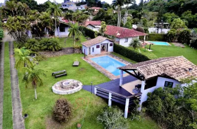 Fazenda à venda na Rua Recife, 20, Parque Jardim da Serra, Juiz de Fora
