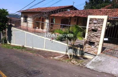 Casa com 4 quartos à venda na Rua Itapoã, 12, Parque Guarua, Juiz de Fora