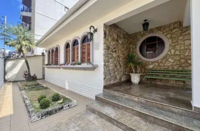 Casa com 3 quartos à venda na Rua Itamar Soares de Oliveira, 265, Cascatinha, Juiz de Fora