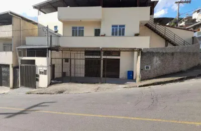 Casa com 3 quartos à venda na Rua Carnaúba, 209, Milho Branco, Juiz de Fora