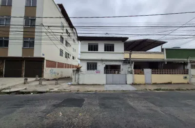 Casa com 3 quartos para alugar na Rua Engenheiro José Carlos de Morais Sarmento, 328, Santa Catarina, Juiz de Fora