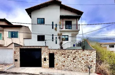 Casa com 4 quartos à venda na Rua Luiz de Souza Brandão, 54, Quintas das Avenidas, Juiz de Fora