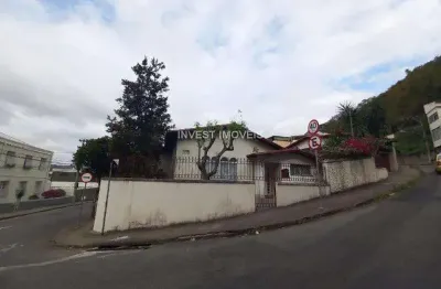 Casa com 3 quartos à venda na Rua Visconde de Mauá, 115, Santa Helena, Juiz de Fora