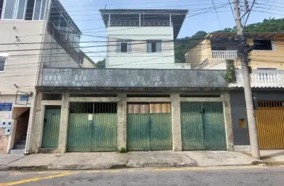 Apartamento com 2 quartos para alugar na Rua Visconde de Mauá, 282, Santa Helena, Juiz de Fora