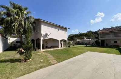 Casa com 3 quartos à venda na Rua Florianópolis, 305, Parque Jardim da Serra, Juiz de Fora