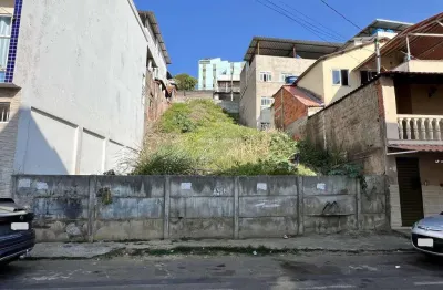 Terreno à venda na Rua José de Rezende Bastos, São Pedro, Juiz de Fora
