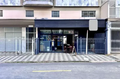Ponto comercial à venda na Rua Doutor Romualdo, 381, São Mateus, Juiz de Fora