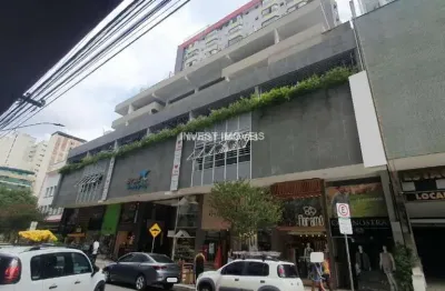 Casa comercial à venda na Rua Braz Bernardino, 105, Centro, Juiz de Fora