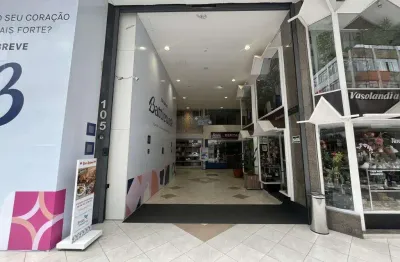 Ponto comercial para alugar na Rua Braz Bernardino, 105, Centro, Juiz de Fora