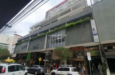 Casa comercial à venda na Rua Braz Bernardino, 105, Centro, Juiz de Fora