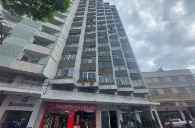 Apartamento com 1 quarto para alugar na Avenida Presidente Itamar Franco, 696, Centro, Juiz de Fora