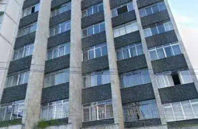 Kitnet / Stúdio para alugar na Itamar Franco, 696, Centro, Juiz de Fora