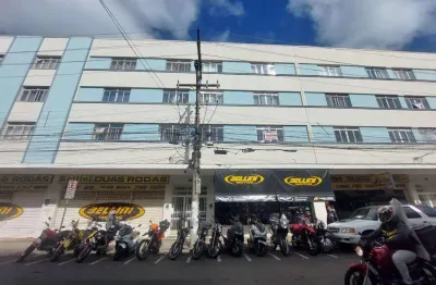 Apartamento com 2 quartos para alugar na Rua Roberto de Barros, 222, Centro, Juiz de Fora