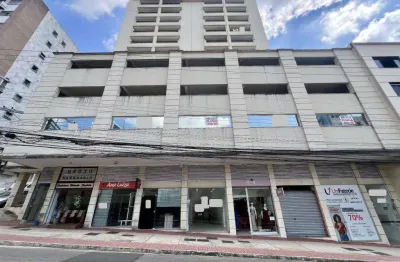 Apartamento com 2 quartos à venda na Rua Santo Antônio, 1180, Centro, Juiz de Fora