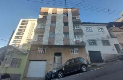 Apartamento com 3 quartos para alugar na Rua Doutor Constantino Paleta, 297, Centro, Juiz de Fora